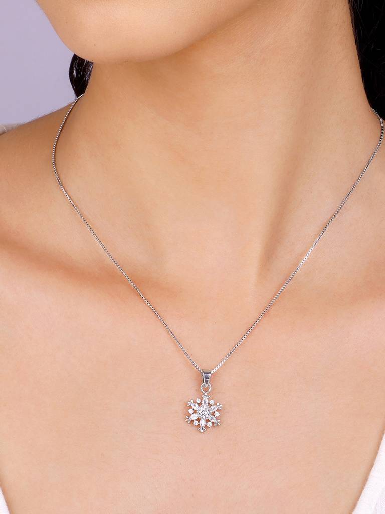 Giva 925 Sterling Silver Snowflake Pendant With Box Chain