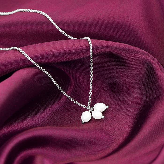 Giva 925 Silver Pearl Trio Necklace : PD02165