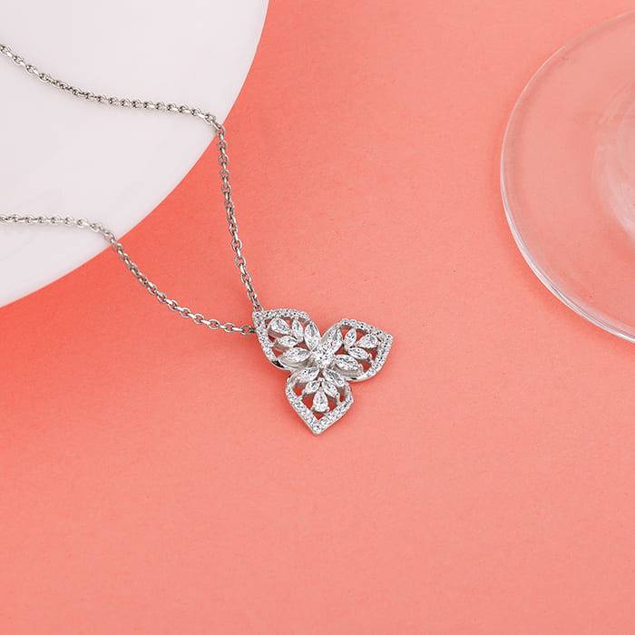 Giva 925 Sterling Silver Mighty Leaf Pendant With Link Chain| Necklace To Gift Women & Gir : PD02187
