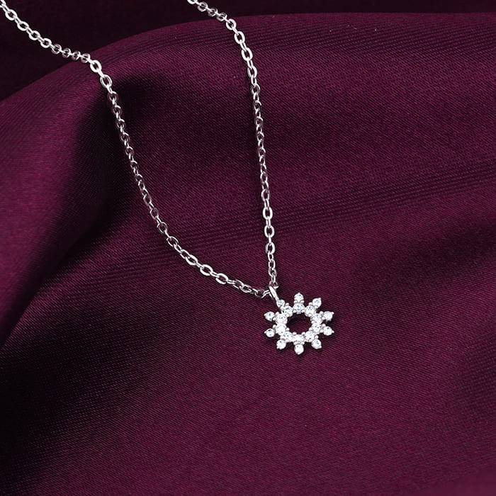 Giva 925 Sterling Sliver Sparkling Floral Pendant With Link Chain| Necklace To Gift Women  : PD02230