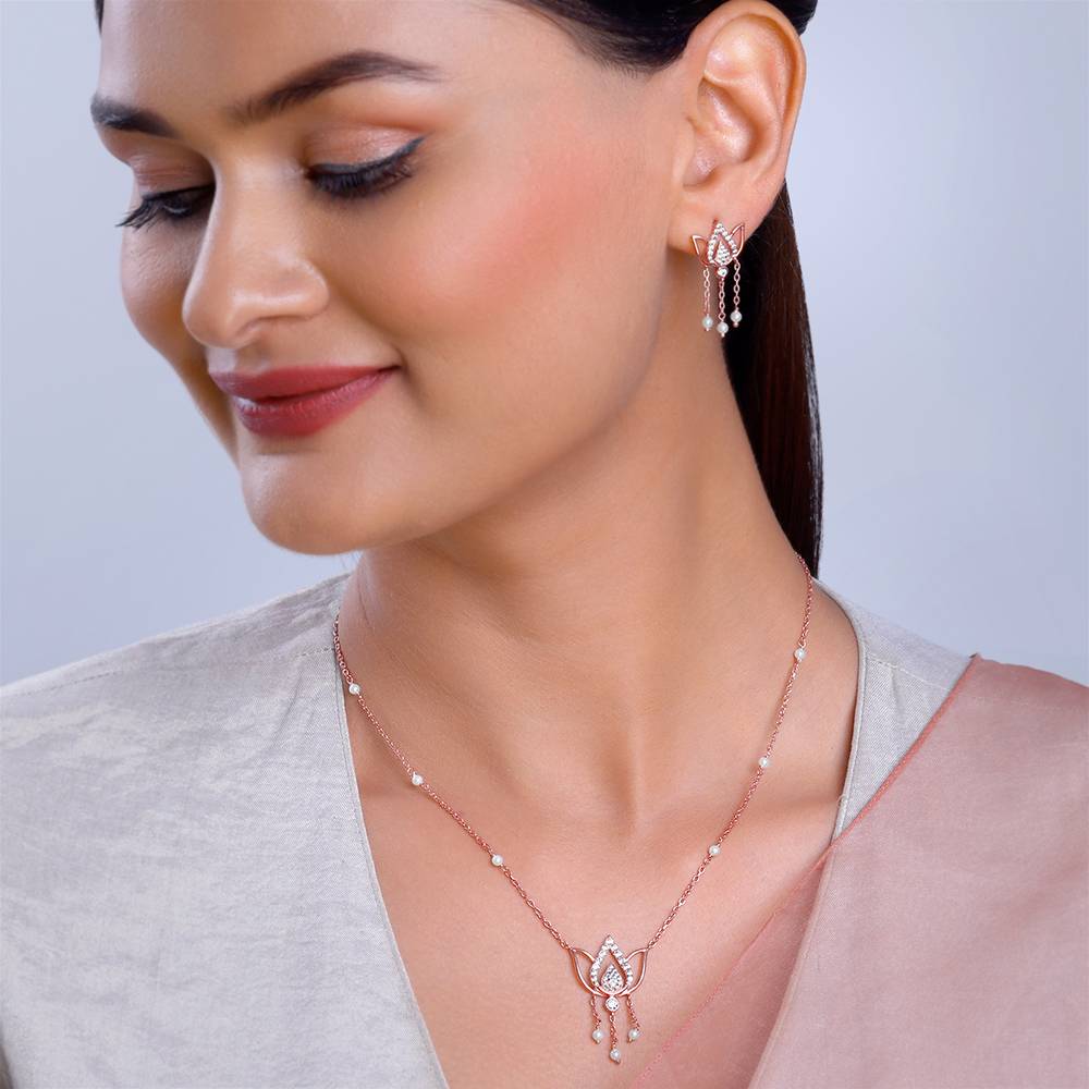 Giva 925 Silver Rose Gold Mridul Kamal Set : PD02515ER02786A0302R01820