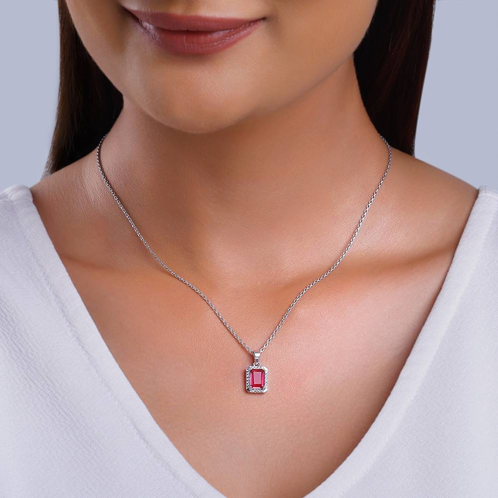 925 Silver Dreamy Red Pendant With Link Chain : PD02556
