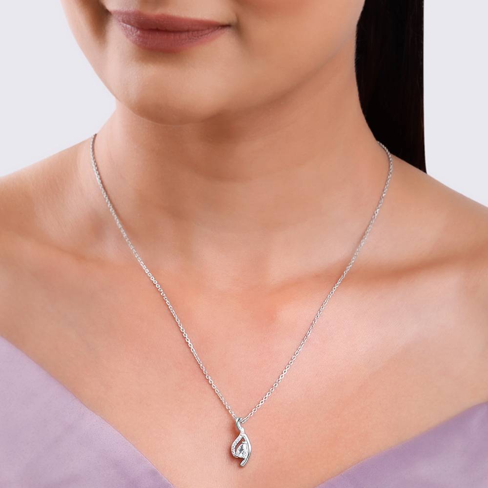 Silver Dancing Swirl Pendant With Link Chain : PD02584