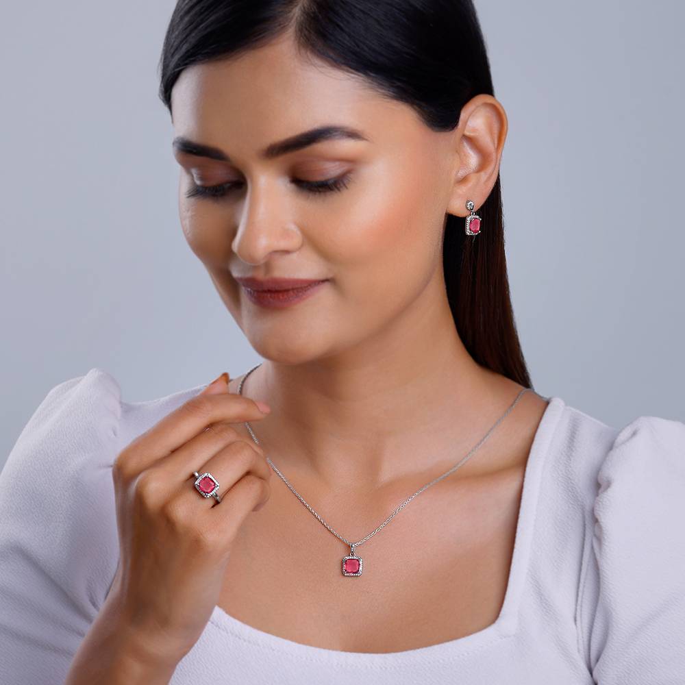 925 Silver Pink Square Set Of Three : PD02640ER02811R01918