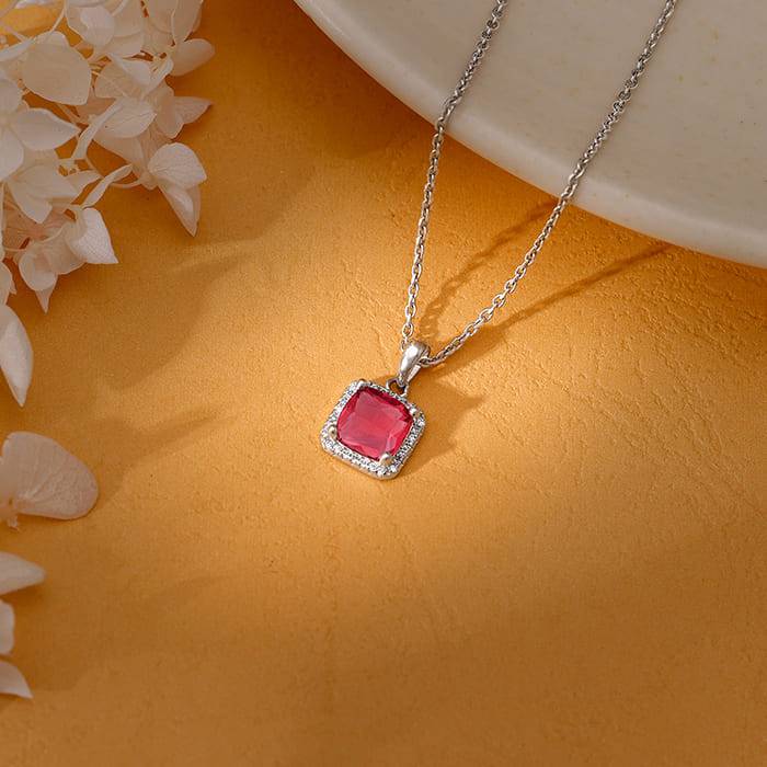 Silver Pink Square Pendant With Link Chain : PD02640