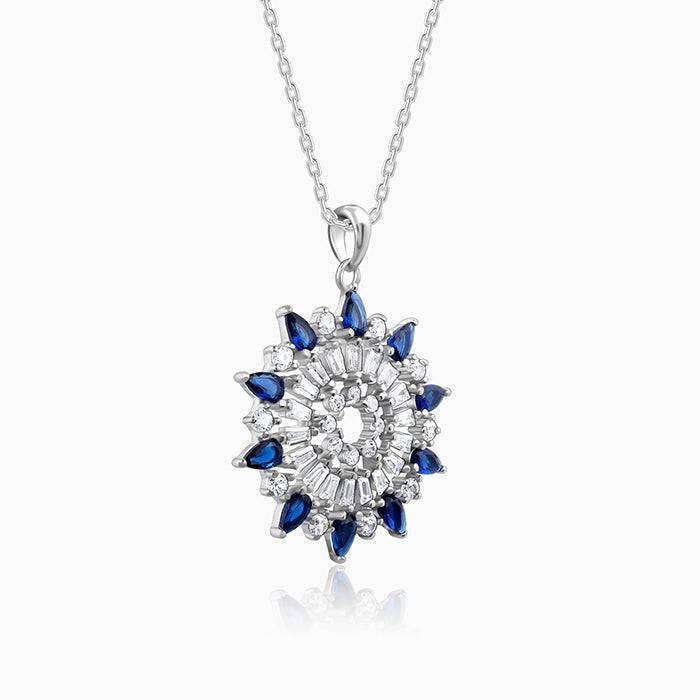 Silver Flourishing Pendant With Link Chain : PD02641