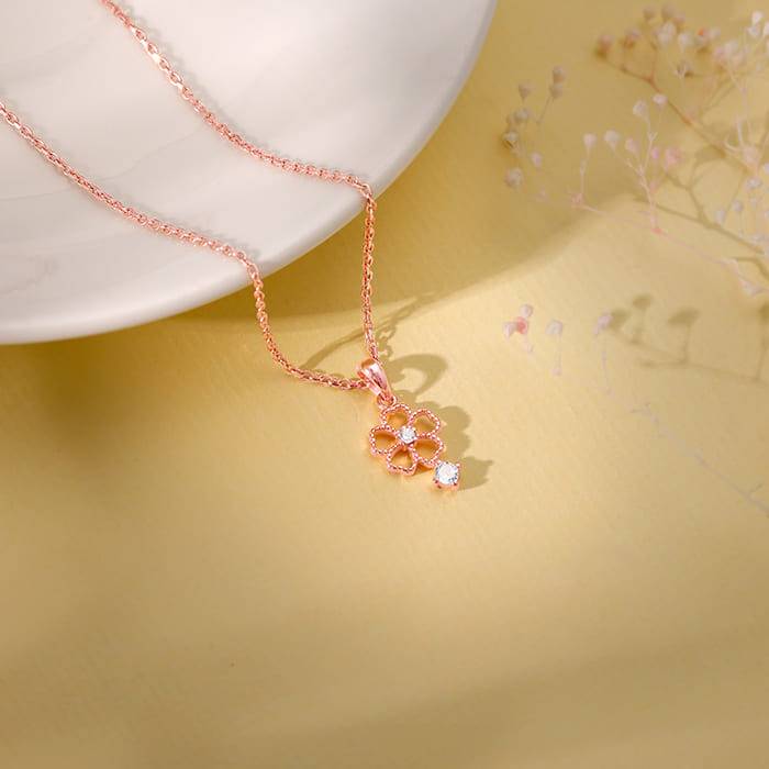 Rose Gold Floral Desire Pendant With Link Chain : PD02644