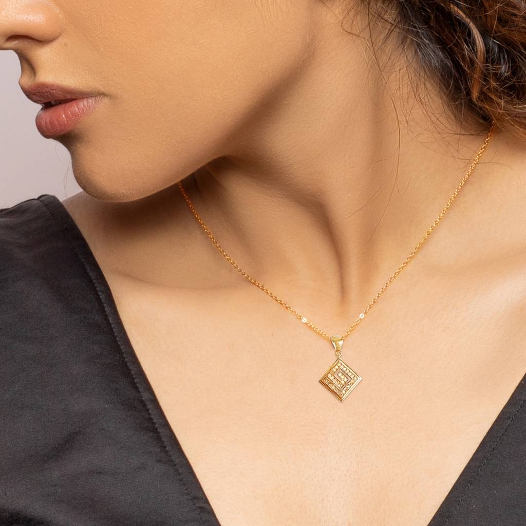 Giva 925 Silver Golden Maze Pendant With Link Chain : PD0267