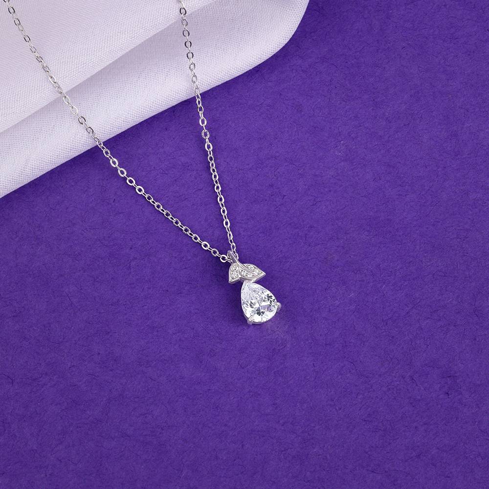 925 Silver Leafy Teardrop Pendant With Link Chain : PD02706