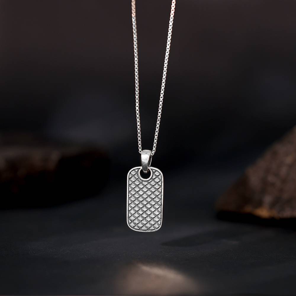925 Silver Oxidised Silver Confident Pendant With Box Chain For Him : PD02736