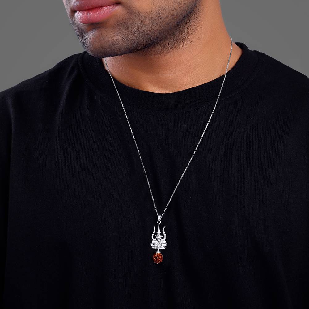 925 Silver Trishakti Pendant With Box Chain For Him : PD02783