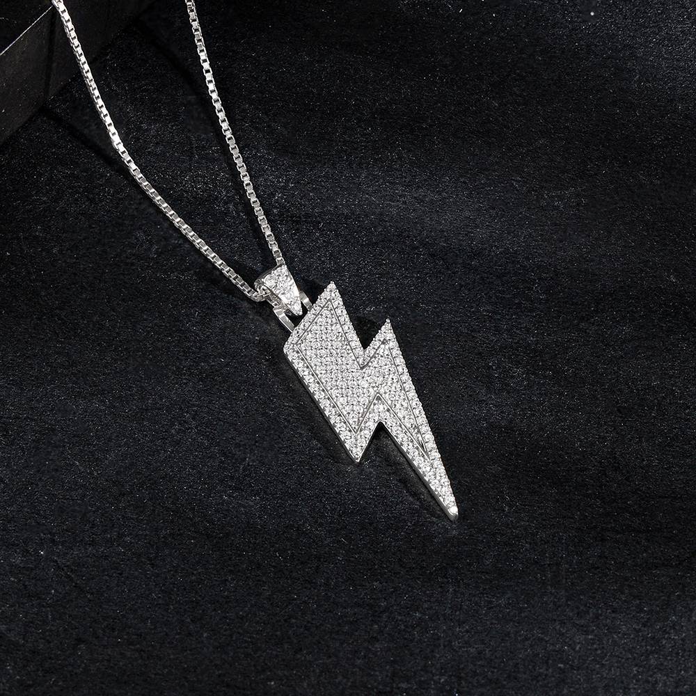 Giva 925 Silver Light Nin Pendant With Box Chain For Him : PD02818