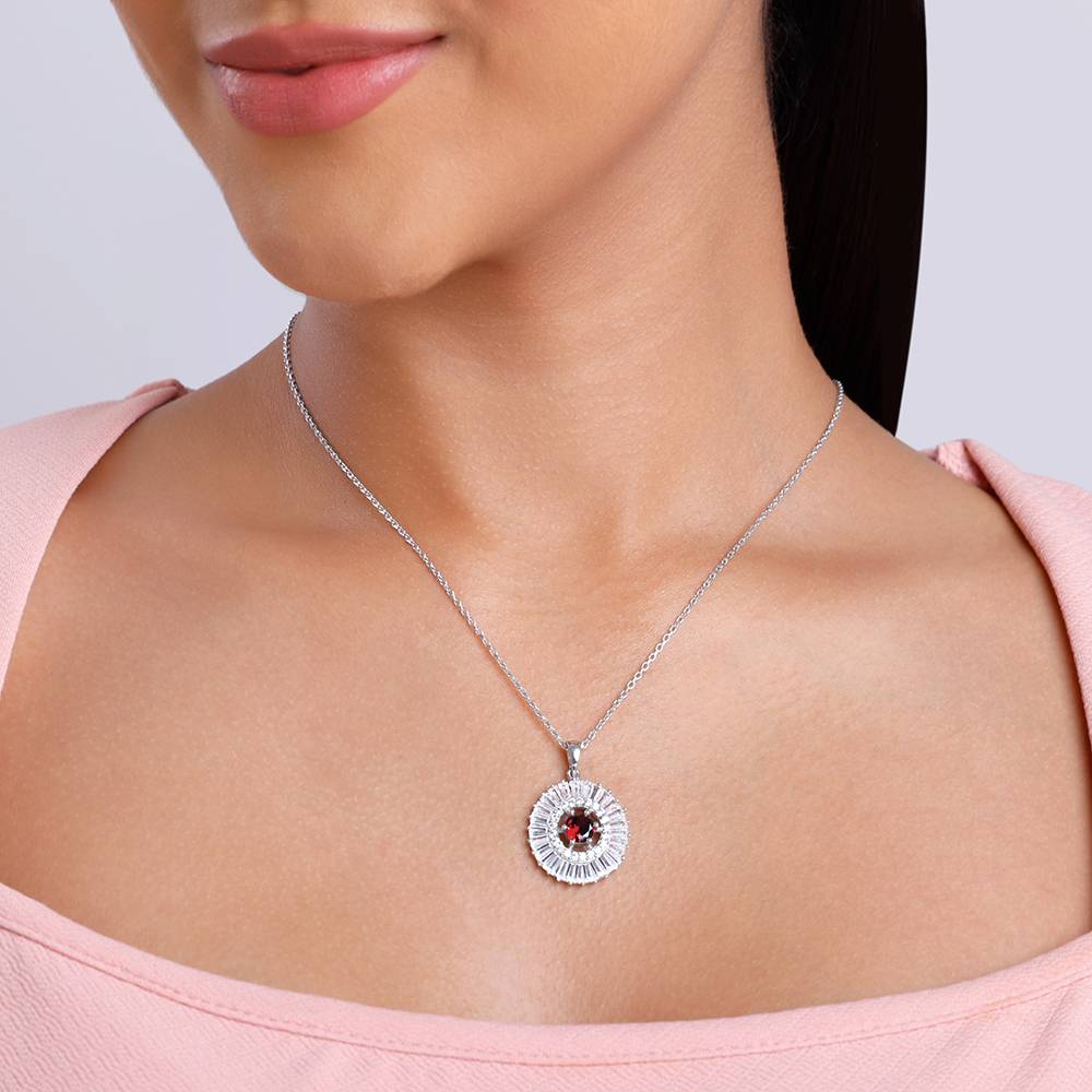 925 Silver Fleur Pendant With Link Chain : PD02940