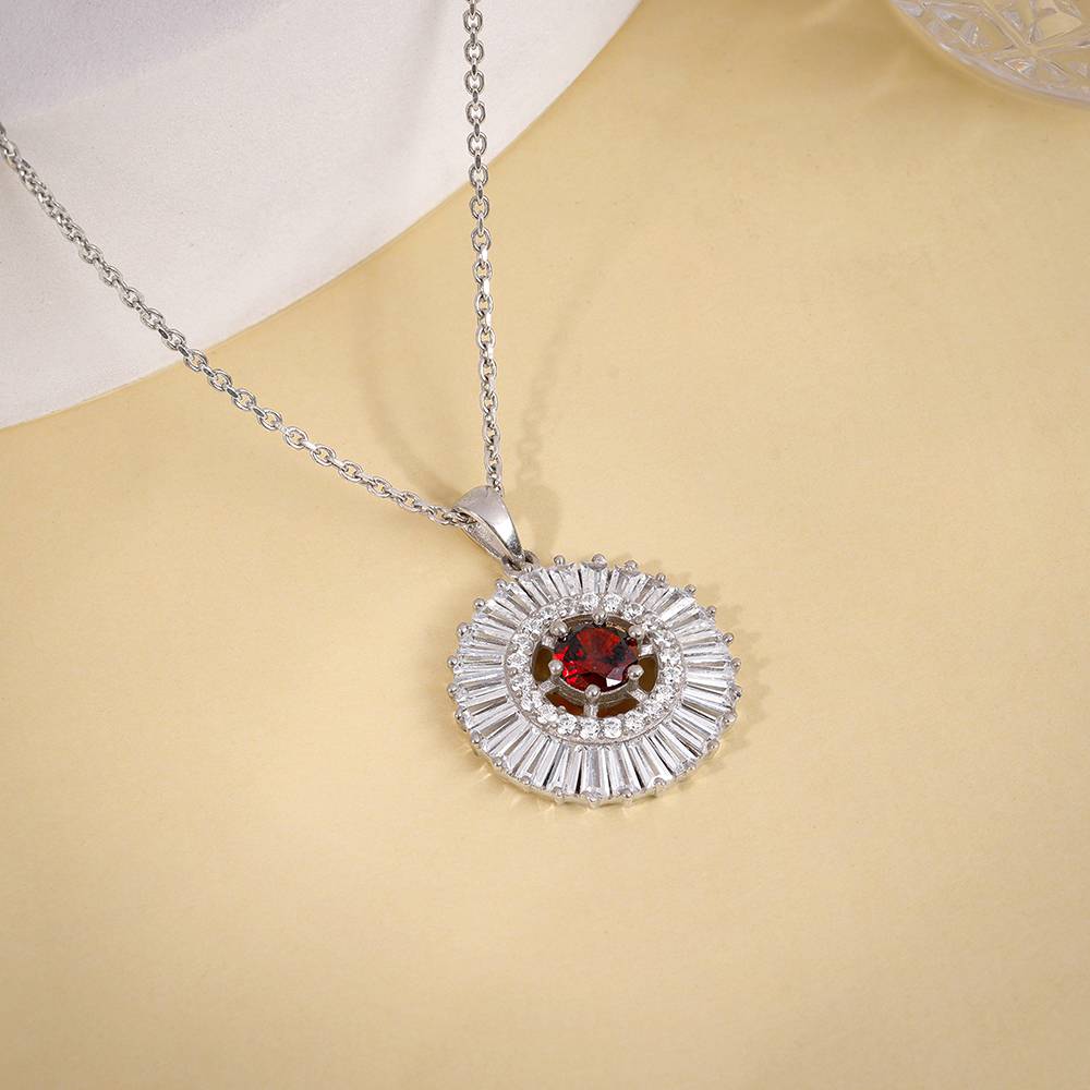 925 Silver Fleur Pendant With Link Chain : PD02940