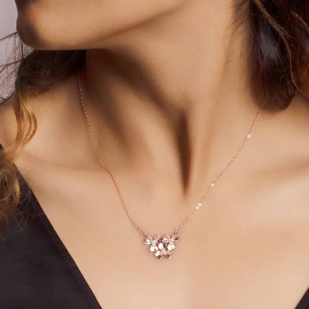 Rose Gold Blooming Flower Necklace : PD0297