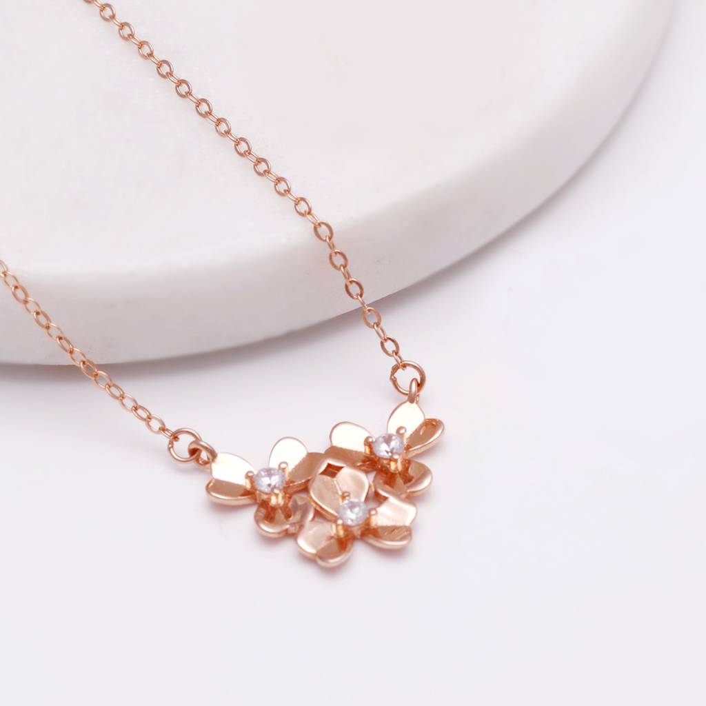 Rose Gold Blooming Flower Necklace : PD0297