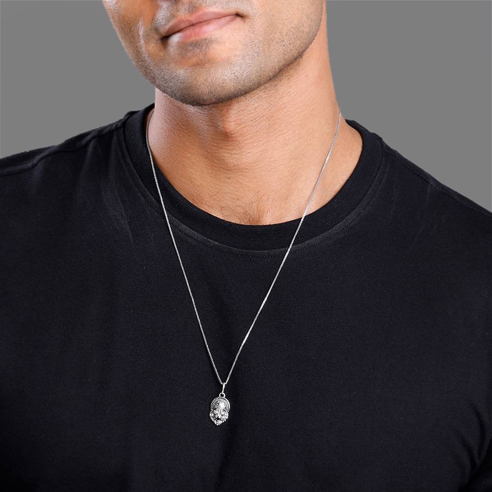 GIVA Oxidised Silver Lionheart Crown Pendant With Box Chain For