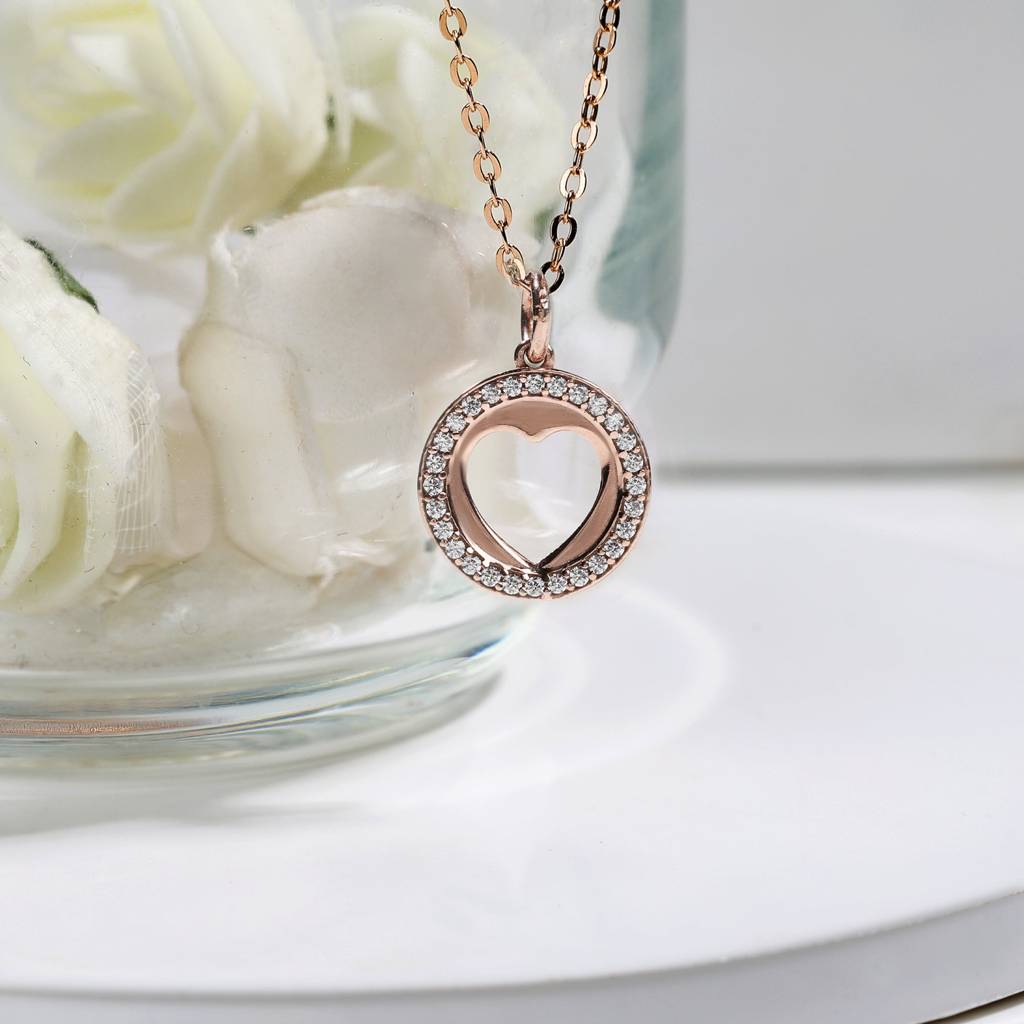 Rose Gold Halo Heart Pendant With Link Chain : PD031