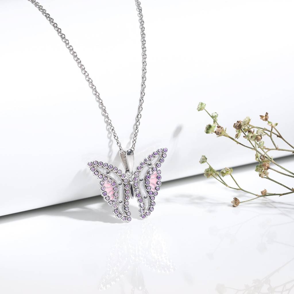 Silver Bold Butterfly Pendant : PD0354