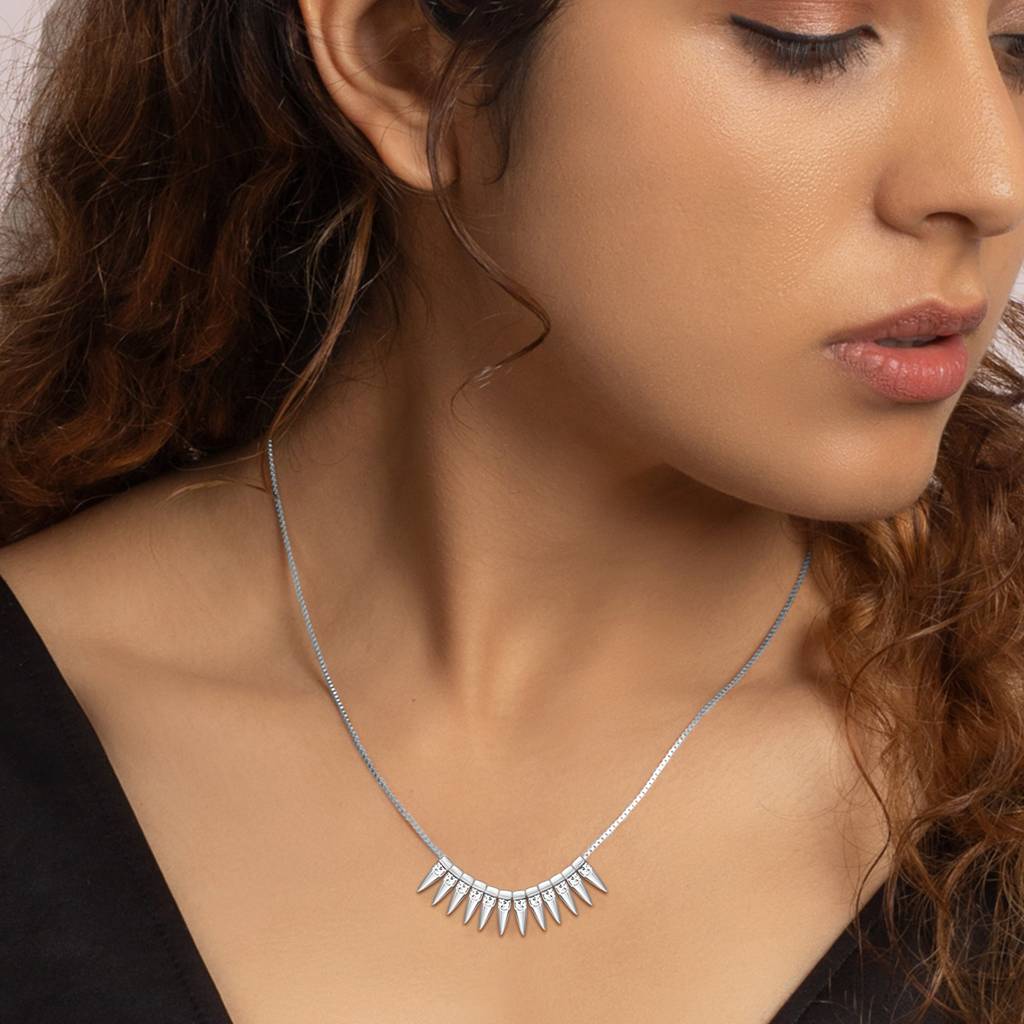 Silver Studded Spikes Necklace : PD0355