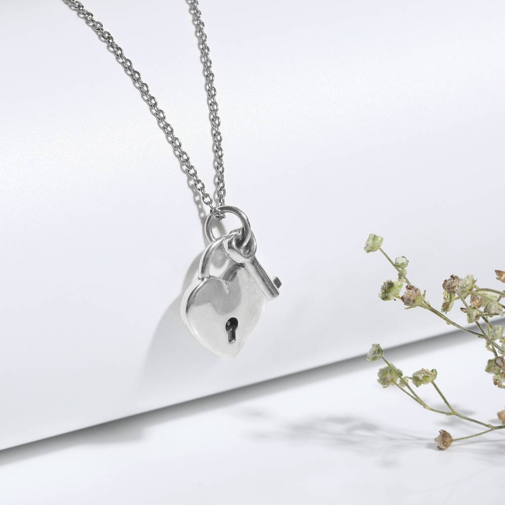 Silver Heart Lock Pendant : PD0358