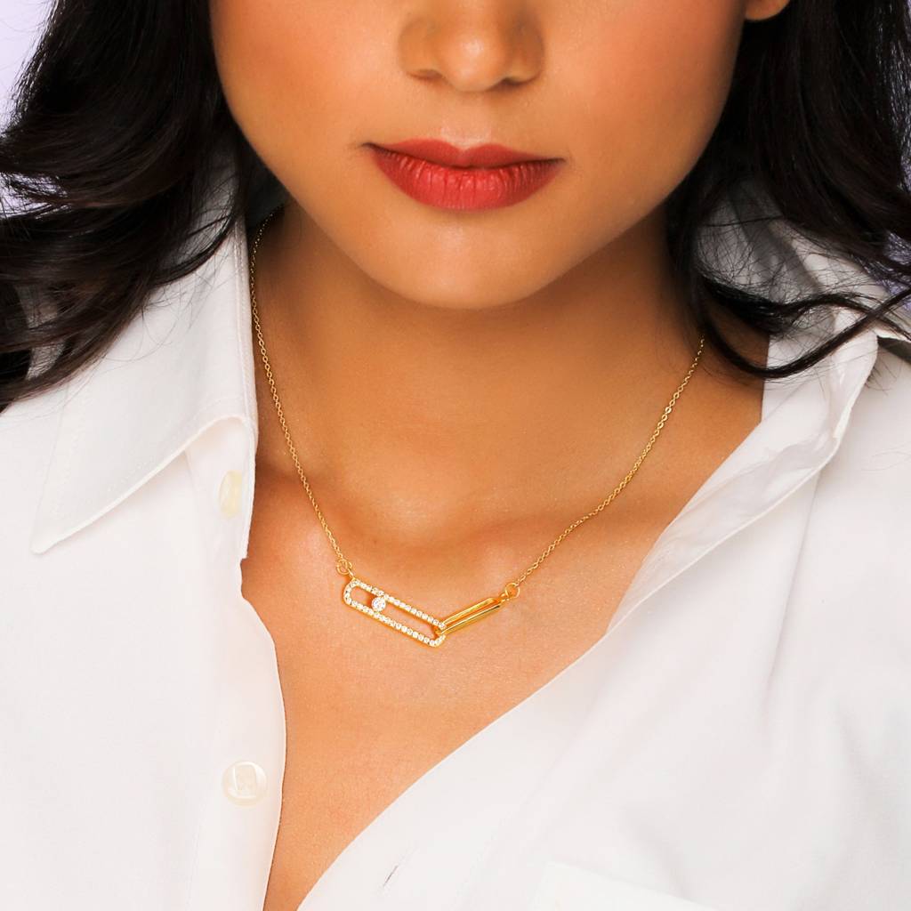 Golden Bold & Beautiful Chain Necklace : PD0461