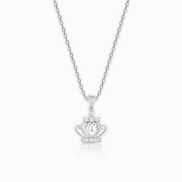 Silver Queen Of Hearts Pendant With Link Chain : PD0535