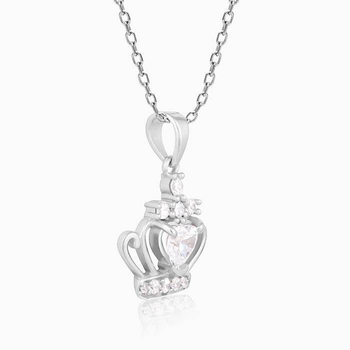 Silver Queen Of Hearts Pendant With Link Chain : PD0535
