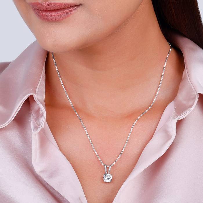 Anushka Sharma Silver Zircon Pendant With Link Chain : PD059