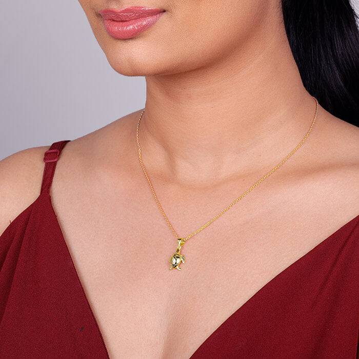 Golden Tortoise Of Fortune Pendant With Link Chain : PD0702