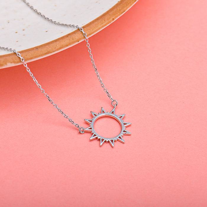 Silver Sunshine Necklace : PD0887