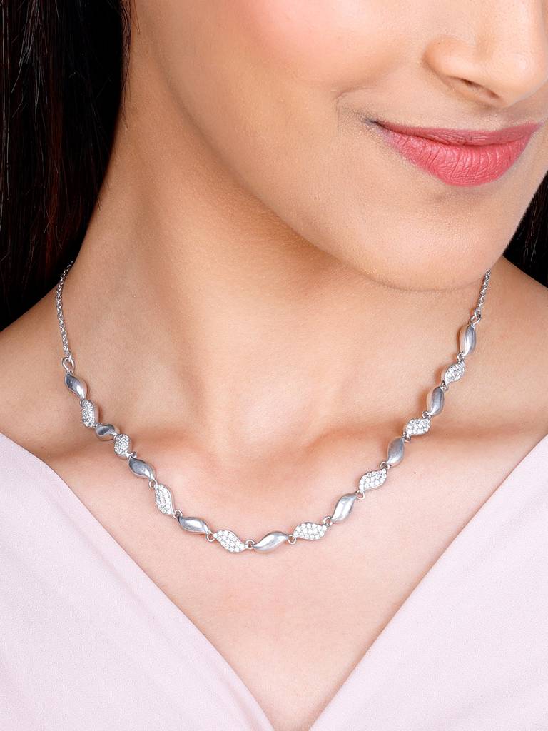 GIVA 925 Sterling Silver Zircon Studded Wavelet Necklace