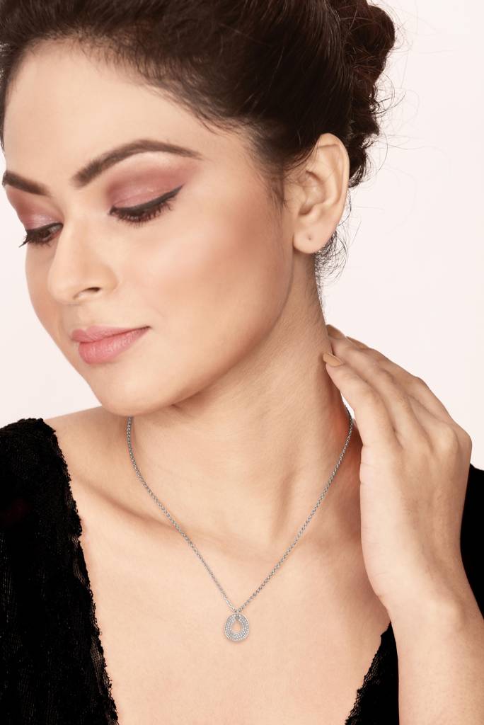 Silberry 925 Sterling Silver Shield Necklace : PDCH257