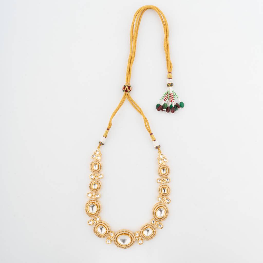 White-Finished Zircon Necklace. : VN103