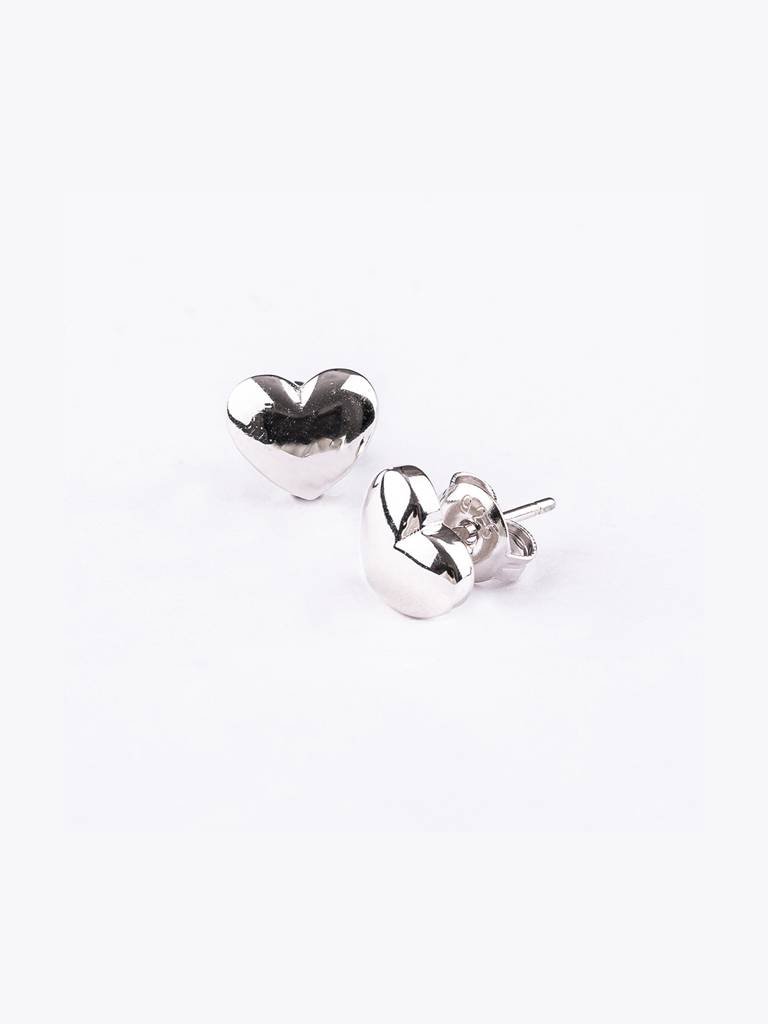 925 Sterling Silver Heart Shaped Studs Earrings : PM-EARRINGS-023