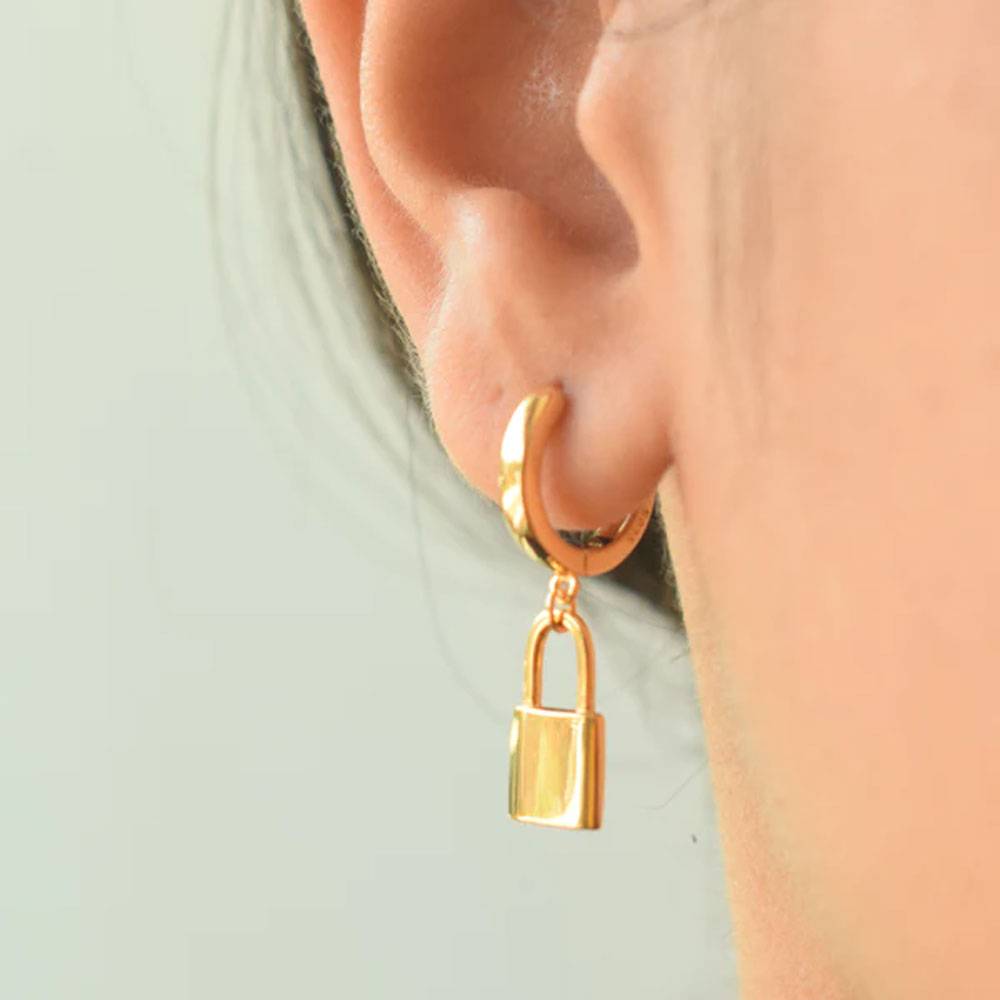 Small Lock Hoop Earrings : PM-EARRINGS-030