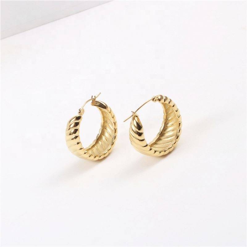 Circle Helical Hoop Earrings : PM-EARRINGS-038