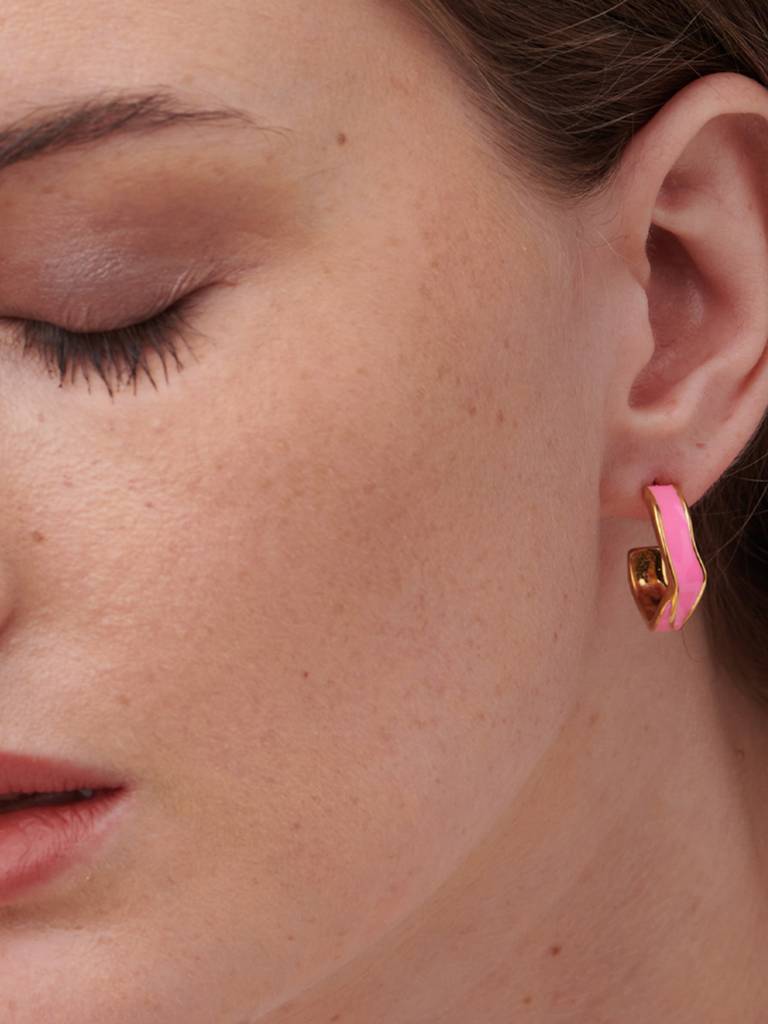 Gold-Plated Pink Crescent Shaped Studs Earrings : PM-EARRINGS-068