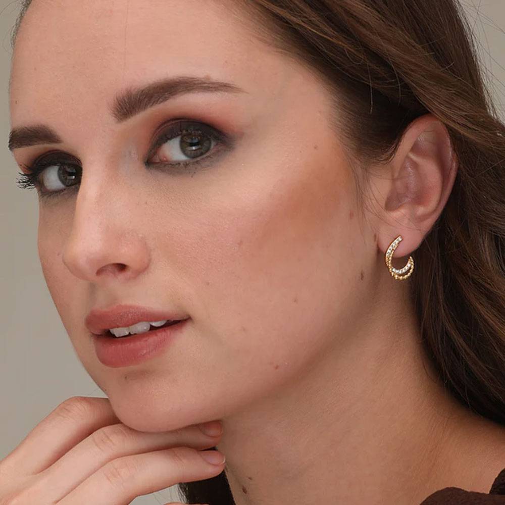Almond Stones Stud Earrings : PM-EARRINGS-086