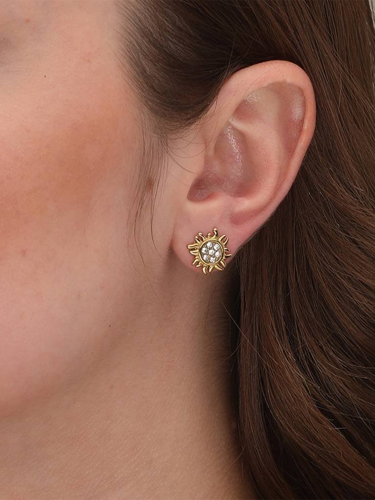 Women Gold-Toned Star Shaped Studs Earrings : PM-EARRINGS-087