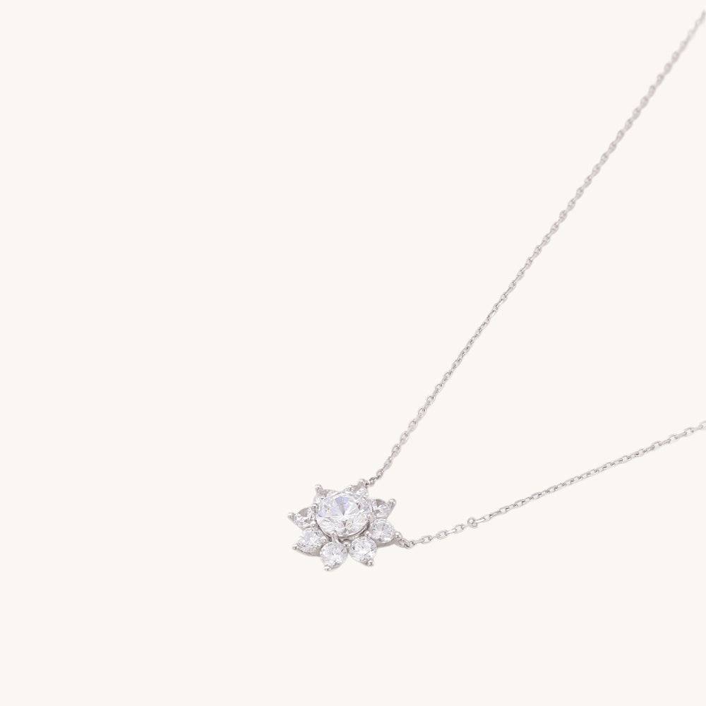 925 Sterling Silver Flower Solitaire Necklace : PM-NECKLACE-008