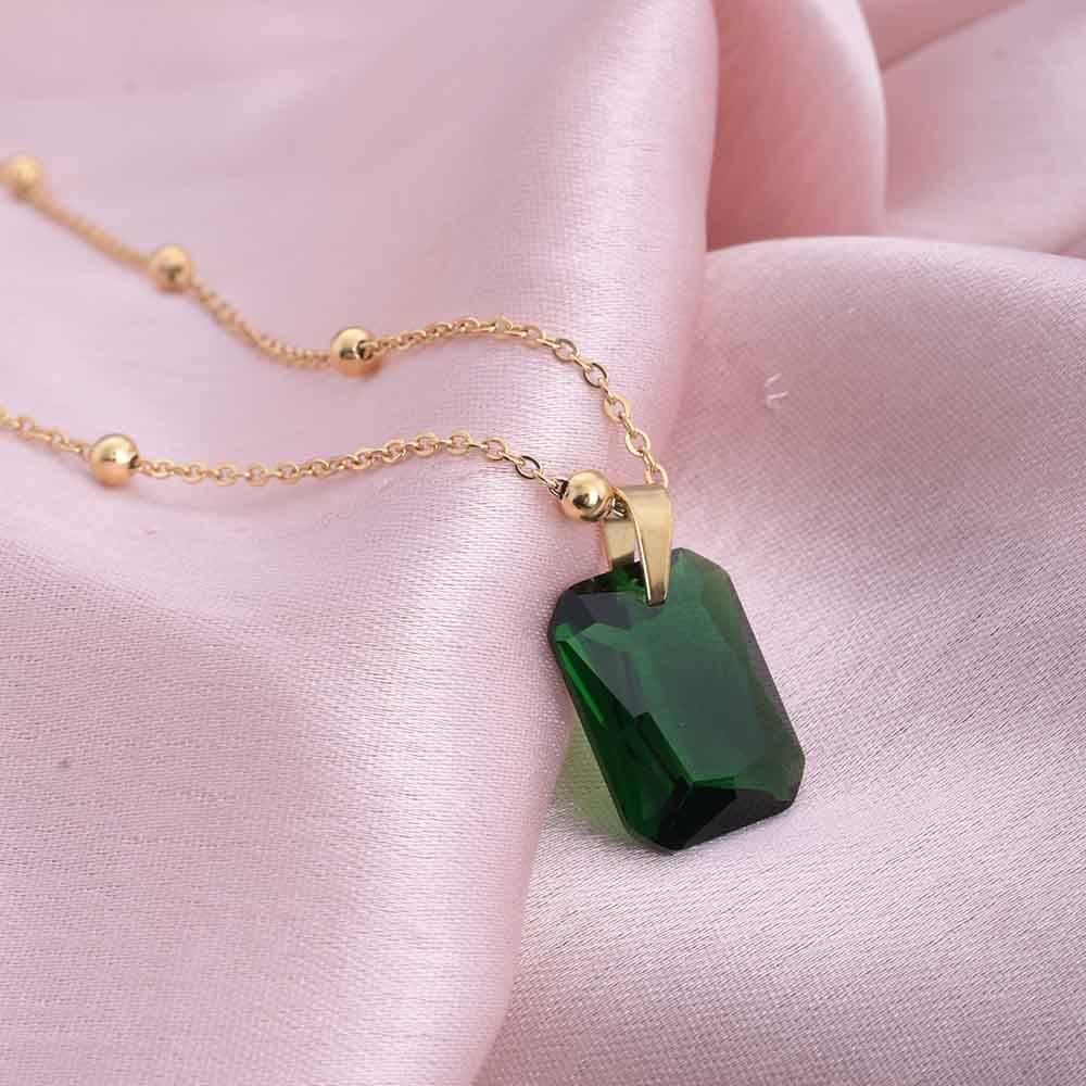 Dazzling Emerald Necklace : PM-NECKLACE-220