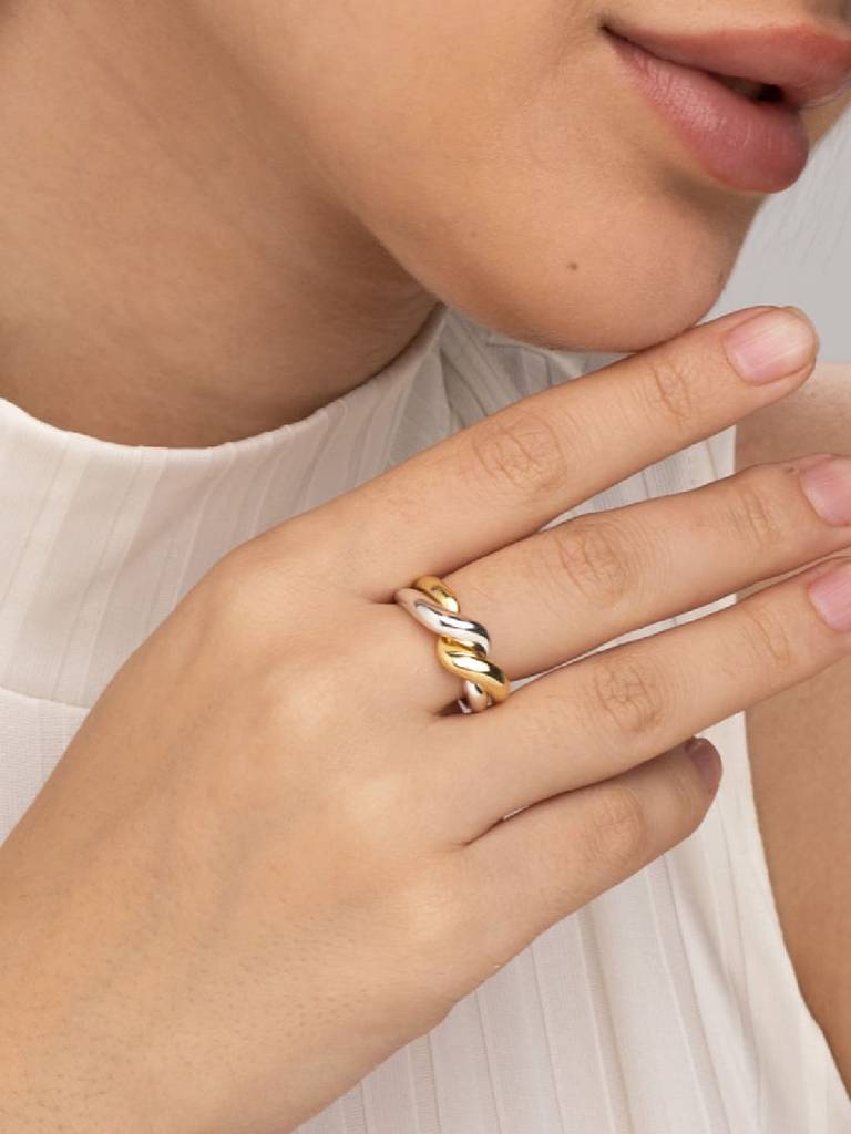 925 Sterling Silver 18K Gold-Plated Knotted Finger Ring : PM-RING-009