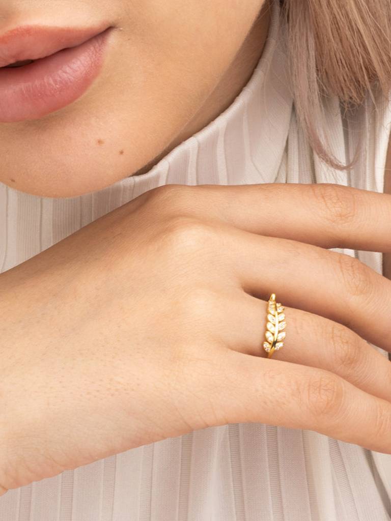 Feather Touch Ring : PM-RING-010