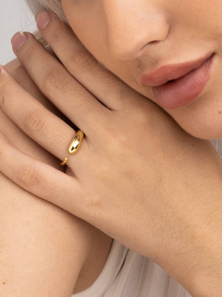 925 Sterling Silver Design Detailed Finger Ring : PM-RING-016