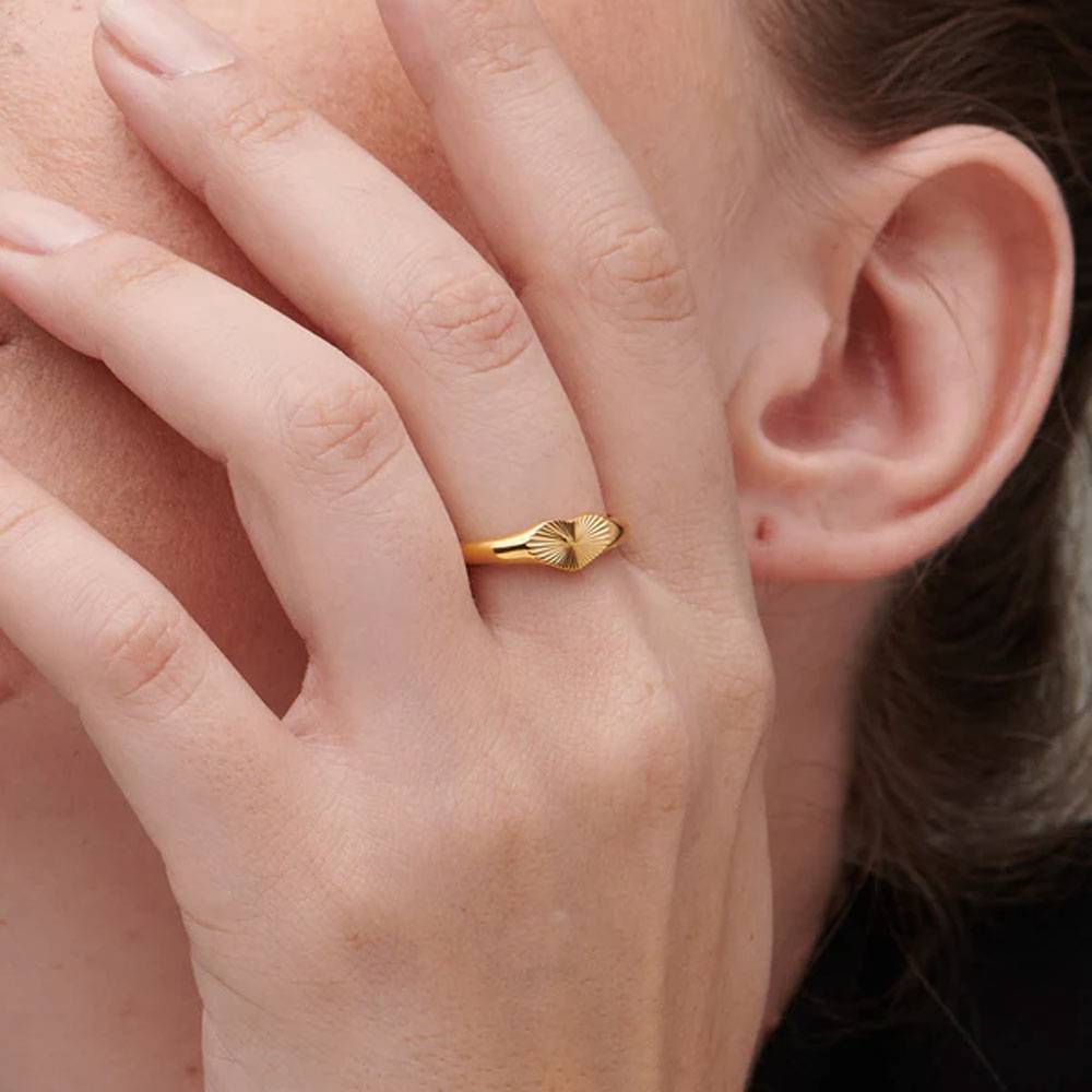 18K Gold-Plated Heart Rays Ring Finger Ring : PM-RING-029-7