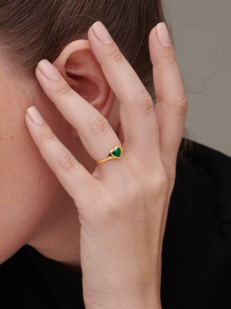 Gold-Plated Green Heart Shaed Design Detailed Finger Ring : PM-RING-039