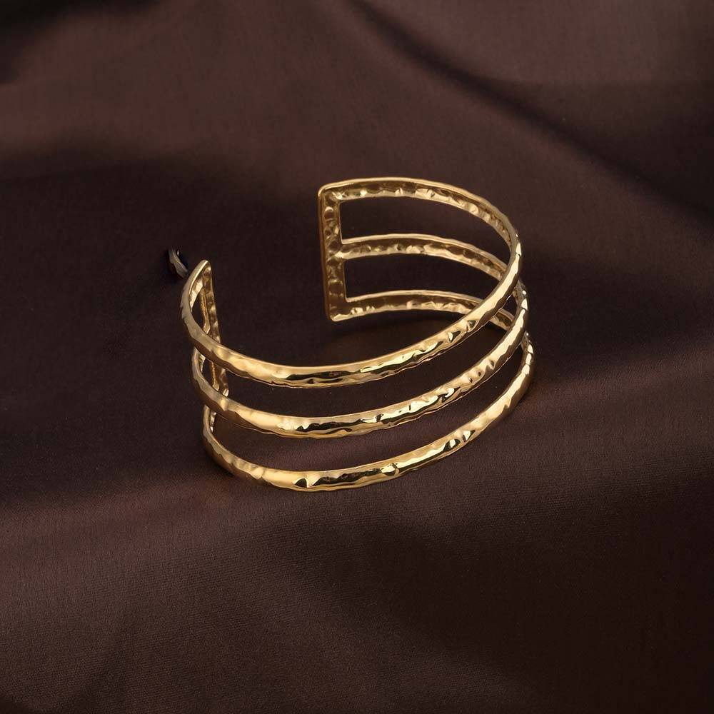 Three Layer Sleek Gold Cuff Bracelet : PMW01BR029