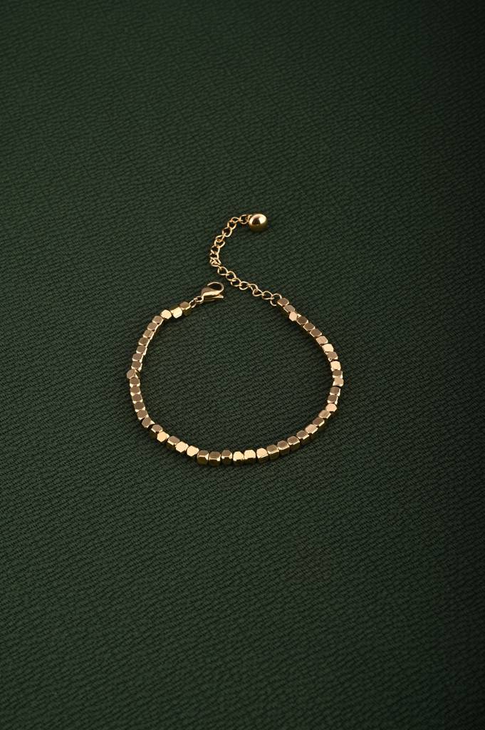 Gold Cube Chain Bracelet : PMW01BR052