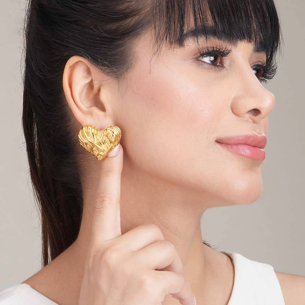 Chunky Molten Heart Earrings For Womens Waterproof & Anti-Tarnish : PMW01ER002